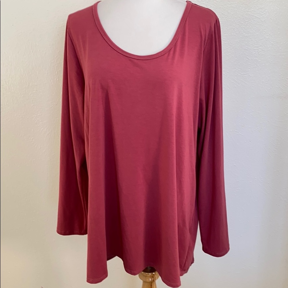 LuLaRoe Lynnae Top 3XL 24-26 Dusty Cranberry Solid Long Sleeve High Low